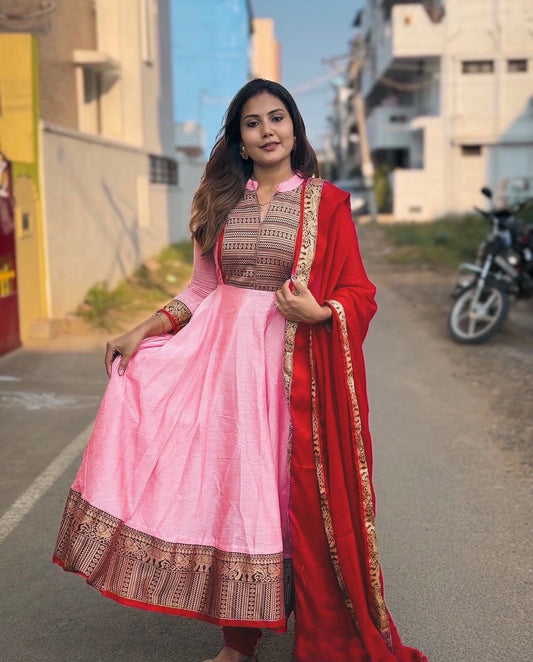 Vichitra Silk Gown with Dupatta – Jacquard Zari Weaving